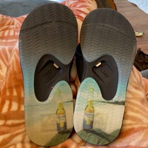 Reef corona special edition size 8 men’s worn once